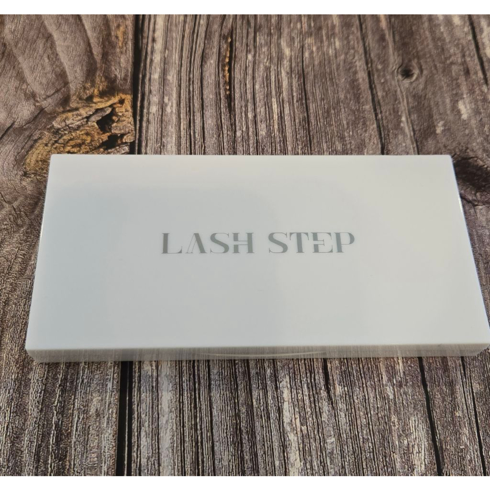 Lash Step Eyeshadow Palette - Brown